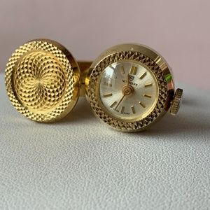 Vintage Swiss Made Watch cufflinks goldtone